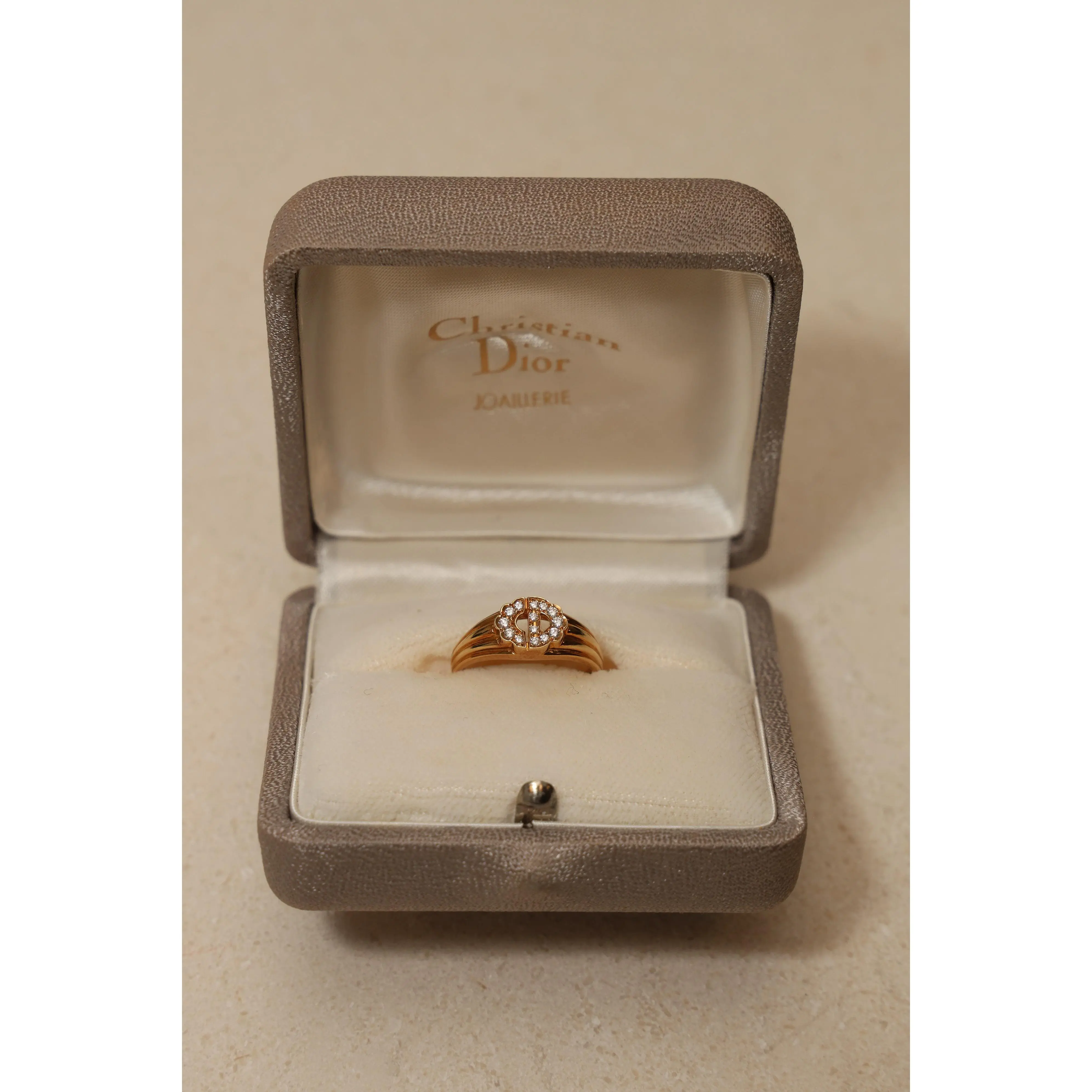 Pre-owned Dior CD 18K Yellow Gold and Diamond Ring, Size US 6.5 Drop 63