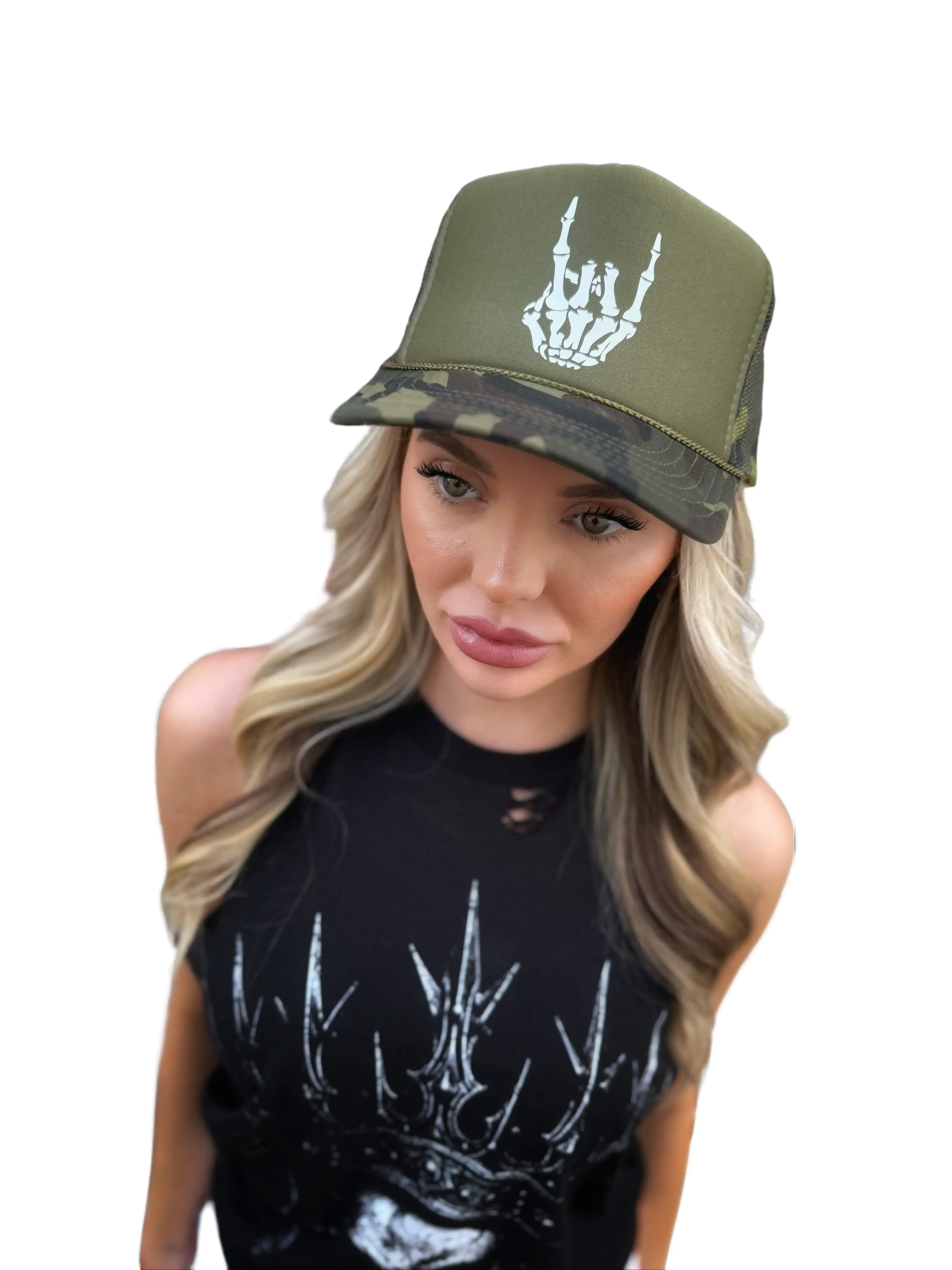 TheDriveClothing Rocker Hand Foam Curved Bill Green Camo Fitted Snapback Hat, 5-Panel High Crown Trucker Hat, Mesh Back Streetwear Cap With White Print, Fitted Snapback Hats