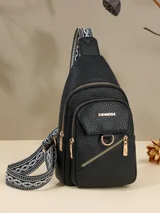 Fashionable  simple casual   versatile one-shoulder crossbody chest bag, decorated with gold hardware woven shoulder strap, multi-pocket practical crossbody bag, personalized shape suitable for daily commuting, shopping, etc. Casual Crossbody Bags