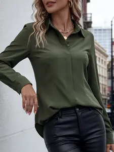 An olive green long-sleeve shirt, Blouse, Womenswear, with a collar, business-casual style, Fitted, slim cut with slightly curved hem, suitable for daily commuting, smart casual, various occasions