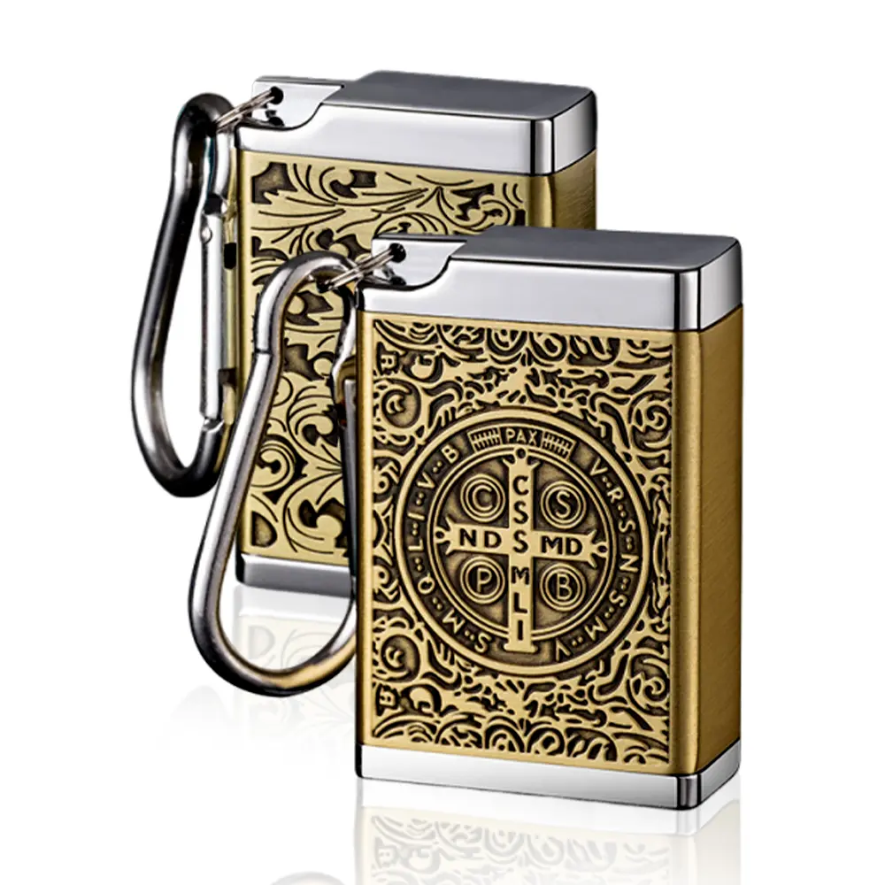 Yaesina 2-pack Smokeless Portable Ashtray with Lid for Smokers, Hand Held Ashtray Bulk with Keychain for Travel and Outside Use, Unique Solid Metal Ashtray with Exquisite Relief ldeal Gift for Women and Men