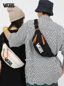 VANS Womens Old Skool Mini Backpack,Crossbody bags & chest bags, perfect partners for storing daily essentials when going to school or traveling, practical and roomy