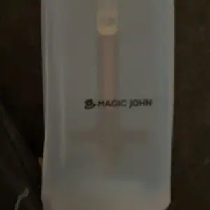 Product Review of MAGIC JOHN 2-Pack Screen Protector for iPhone, Samsung, and Google–Crystal Clear, Scratch-Resistant, Ultra-Smooth Touch, Privacy Protection, Circular Polarized Eye Protection, Easy Installation from R**🍒