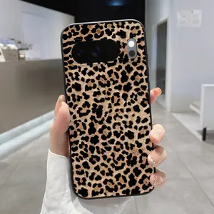Rounded Edge TPU Phone Case for Google Pixel 10Pro XL 9A 8 7 Wild Leopard Print Pattern Drop Protection Shockproof Soft Liquid Silicone Smartphone Cover
