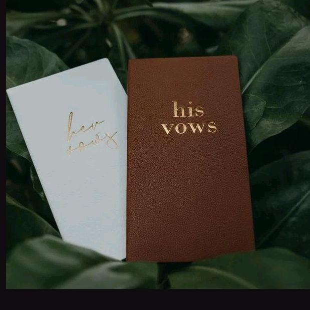 Wedding Vows Book His & Her Vows Book - Elegant Brown and White Covers for Romantic Marriage Ceremony