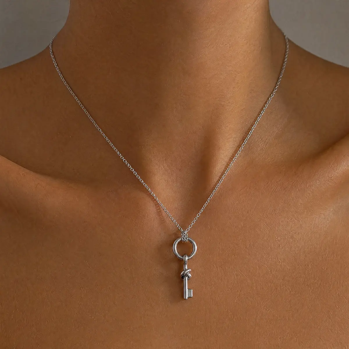 Women's Silver Minimalist Key Necklace - Hypoallergenic, Stackable Casual Style Clavicular Collarbone Chain, Ideal for Everyday Wear, Gifting, Casual Style Necklaces, Clavicular Necklaces
