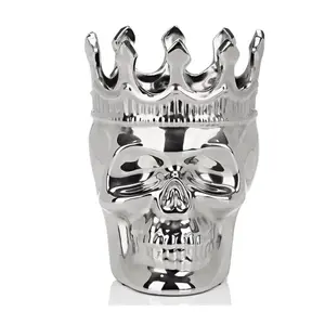 Silver Maximilien Skull in Thé Aroma Candle - Scented Decorative Candle