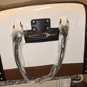review image 6