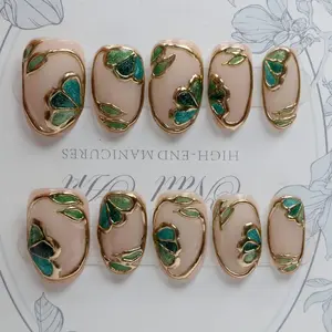 Luxury Stained Glass Press On Nails,Elegant Gold & Emerald Stained Green Nail Art,Regal Stained Glass Colorful Green Nails,Floral nails