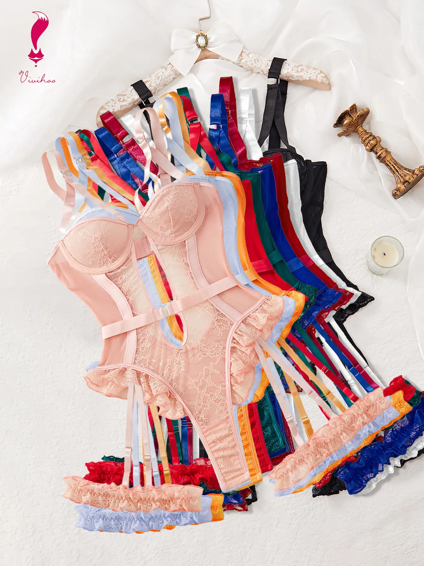 Women's Retro 3-Piece Lingerie Set, Sexy Bustier with Garter Belt in a Contrast Lace Patchwork Pattern, Smooth Boudoir Fit, Elegant, Patchwork Lace