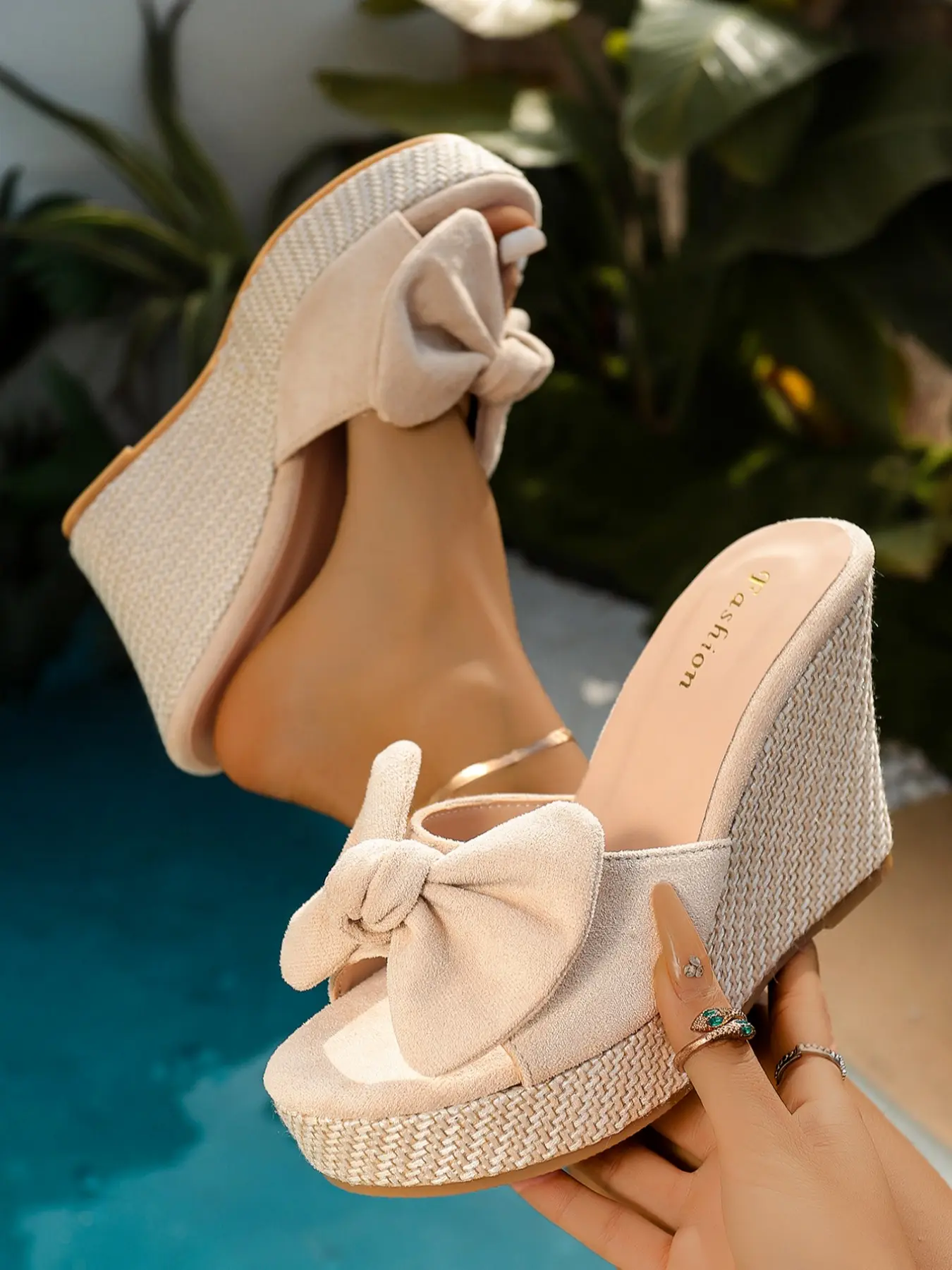 Women's Casual Wedge Heel Thick Sole Heeled Sandals, Bow Design, Woven Thick Bottom Slippers, Summer Fashion, Stylish Elegant Beach Vacation Versatile Shoes, Bow Knots Heels, Chunky Wedge Sole
