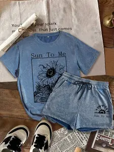 Two-Piece Set Women's Sunflower Print Tee & Shorts, Casual Fitted Round Neck Short Sleeve T-Shirt & Shorts, Ladies Two-Piece for All Seasons, Womenswear, Clothes