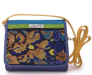 Artisan Crafted Elegance: Uniting Embroidery & Leather for Exquisite Handmade Purses