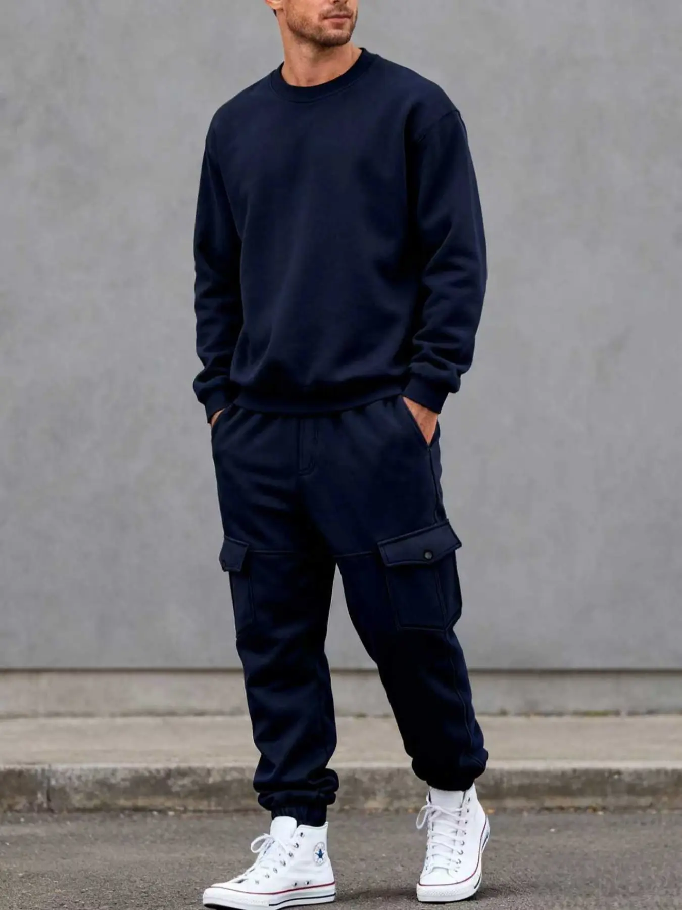 Men's Two-Piece Sportswear Set, Round Neck Sweatshirt & Cargo Pants, Soft Comfortable Fleece, Casual Fall Winter