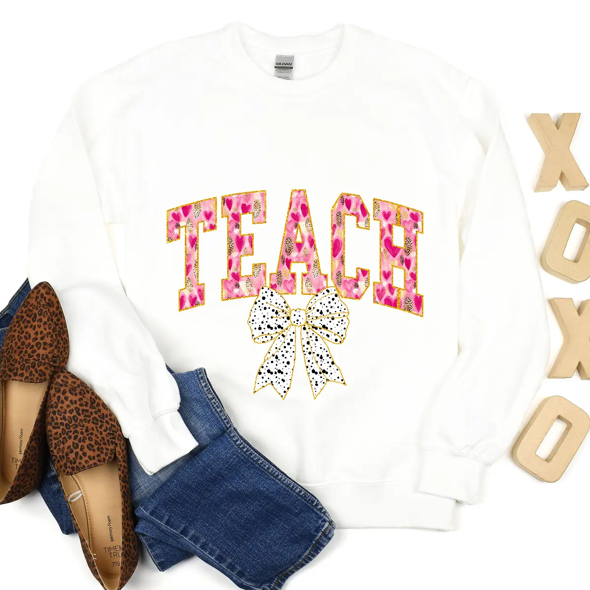 Valentines Heart Teach Crewneck Sweatshirt, Teacher Gift, Love Bow Apparel, Unisex Jumper, Valentine's Day Shirt