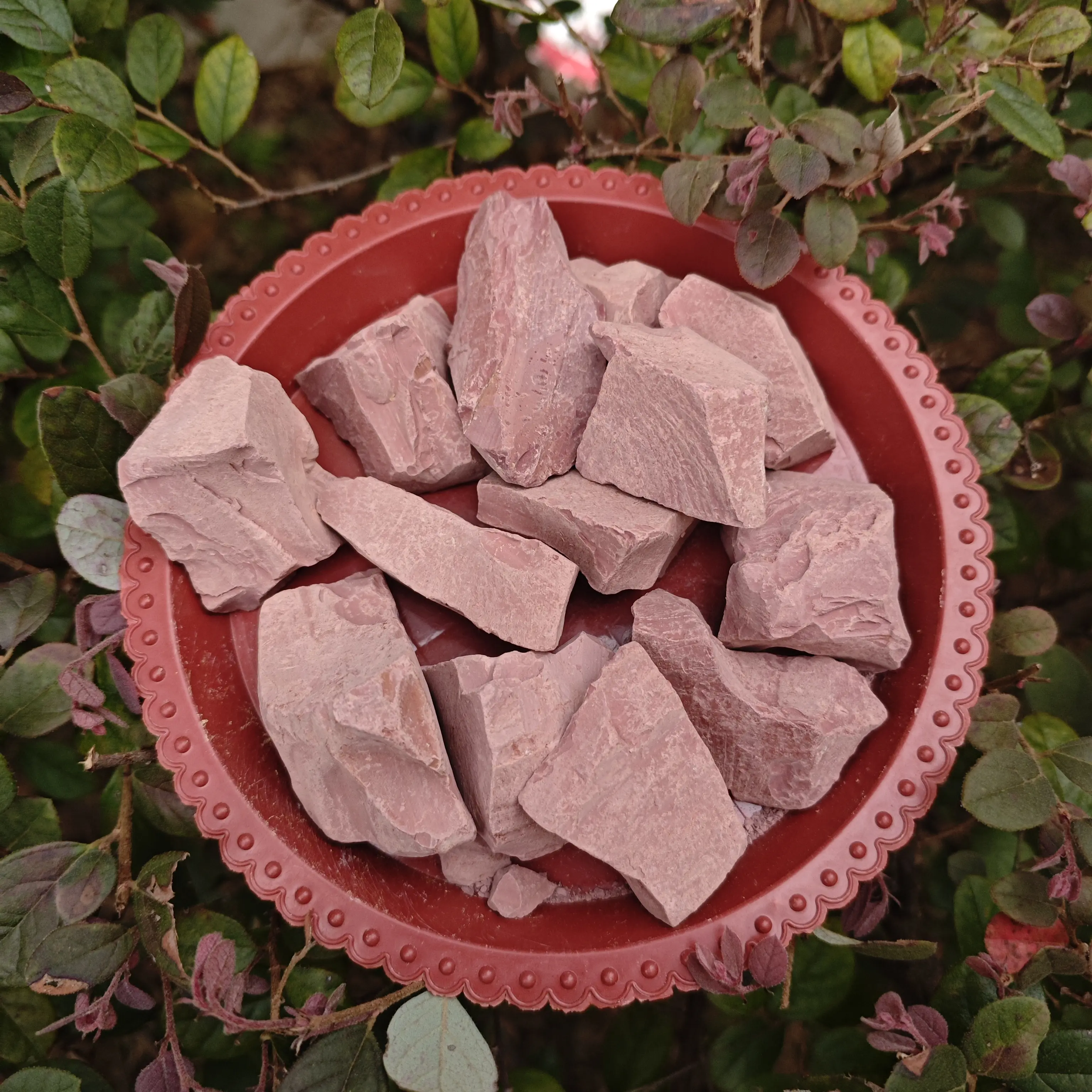 Real Chunks, Not Powder!  Ural Red Clay (7oz/200g) | 100% Edible Kaolin, Pure Earthy Aroma, Zero Chemicals, Cosmetic Grade, Slightly Sticky When Wet – Natural Treasure for Pica Cravings, Oddly Satisfying Crunch & DIY Beauty