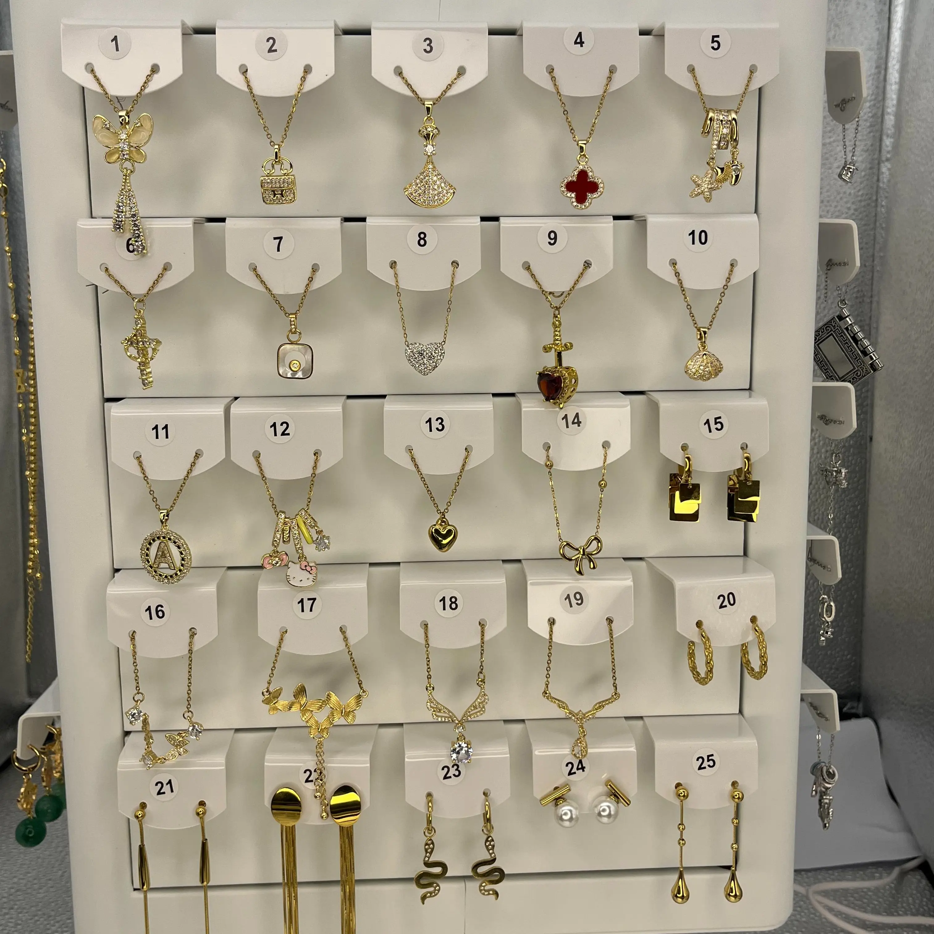 19.9 Select 5 Necklaces 100 Unique Styles to Choose From Versatile Stylish Options for Every Occasion