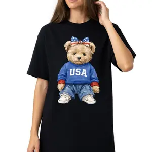 USA Bear T-Shirt – Trendy Mama Bear Patriotic Tee, Aesthetic American Wilderness Shirt, Retro 250th Anniversary USA 2026 Gift