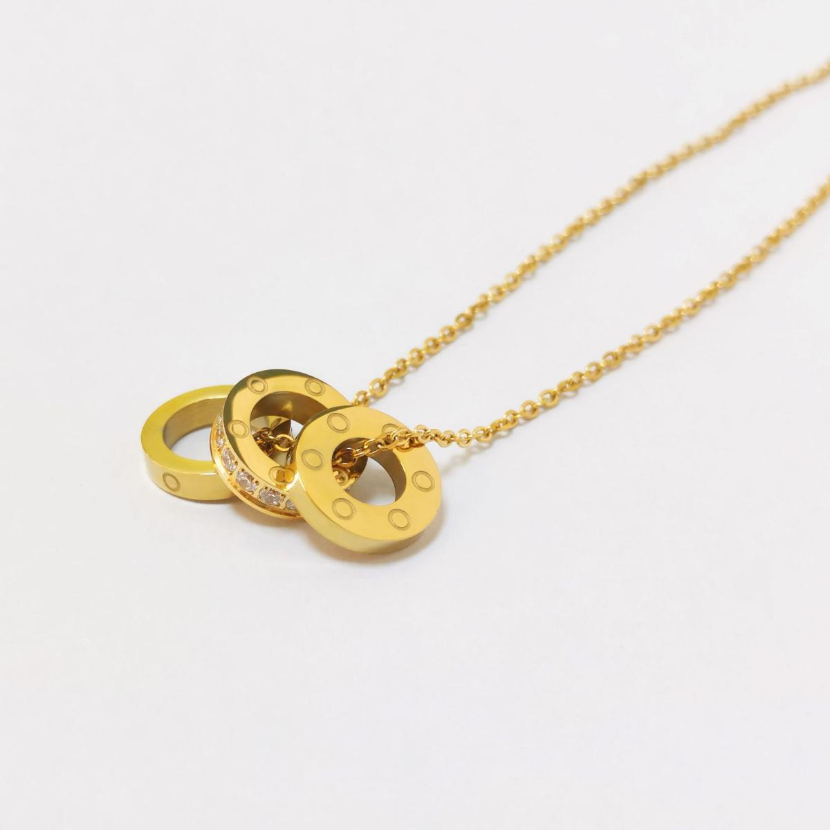 Interlocking Circle Pendant Necklace, 3 Finishes Available, Minimalist Statement Collarbone Chain