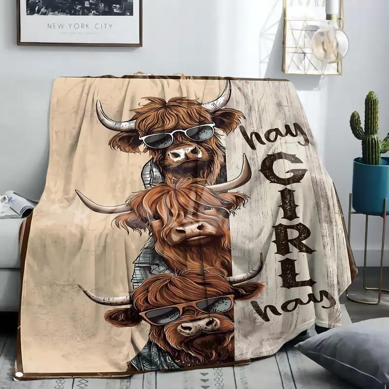 Soft Funny Throw Blanket Highland Cow Pattern Blanket, Cow Print Blanket, 1 Count Soft Comfortable Throw Blanket, Cool Bedroom Bedding Blankets, Warm Napping Blanket for Home Office Travel, Cozy Chic Blanket
