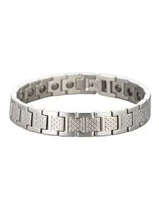 Stainless Steel Magnetic Crocodile Pattern Bracelet, Adjustable Cuff, Suitable for Men, Perfect Gift for Family Friends Loved Ones