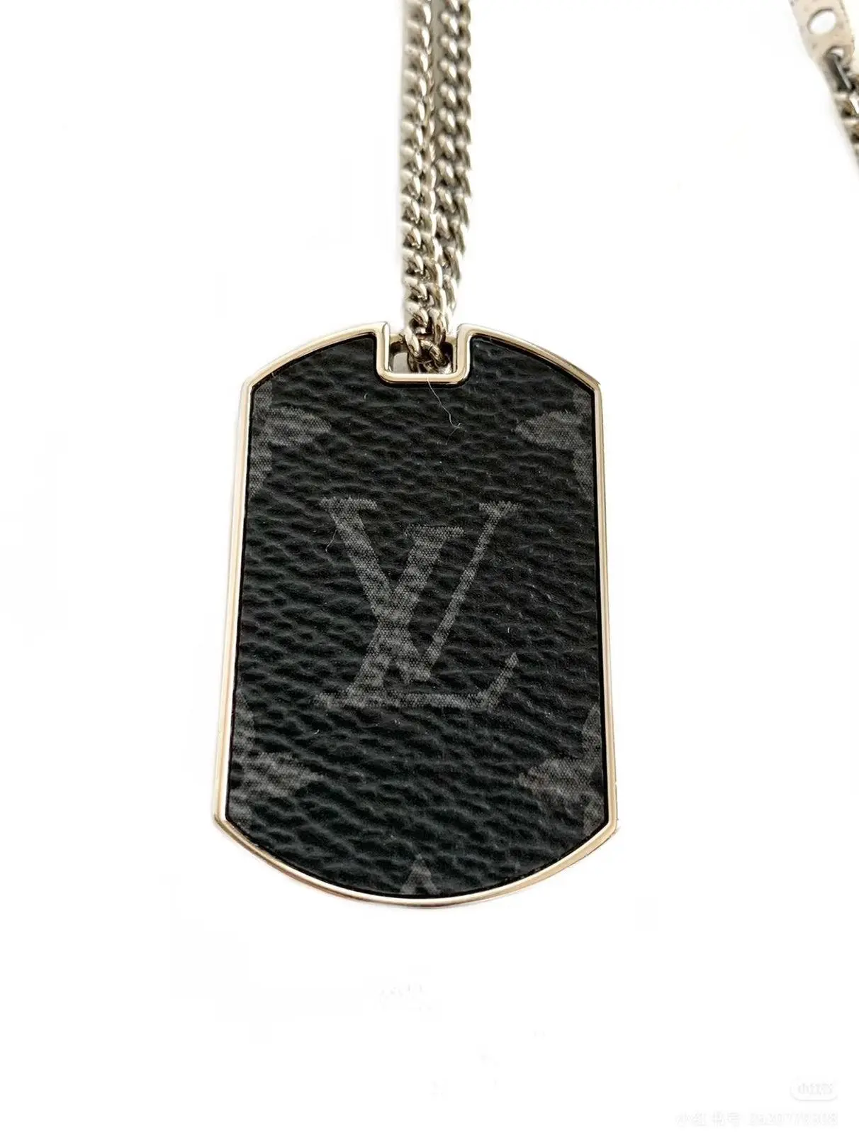 Pre-owned Monogram Eclipse Plate Necklace W21790