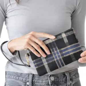 Wristlet Handbag - Stylish and Functional Accessory for Everyday Use