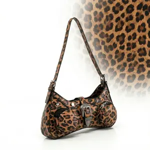 Women's PU Leather Leopard Print Shoulder Bag Vintage Y2K Style Colorblock Crescent Clutch Crossbody Handbag Retro Underarm Bag with Zipper Closure Dual Pocket Chain Decorated Casual Daily Commute Shopping Accessory Fashionable Patterned Bag