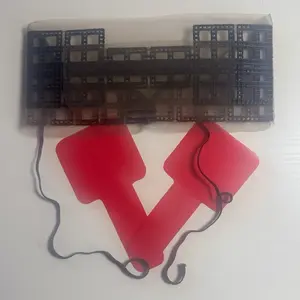 The Weave Buddy: Closure Assistance