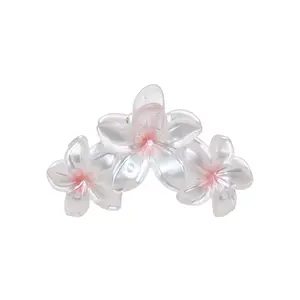Miss Super Bloom Clip in Rose Pearl