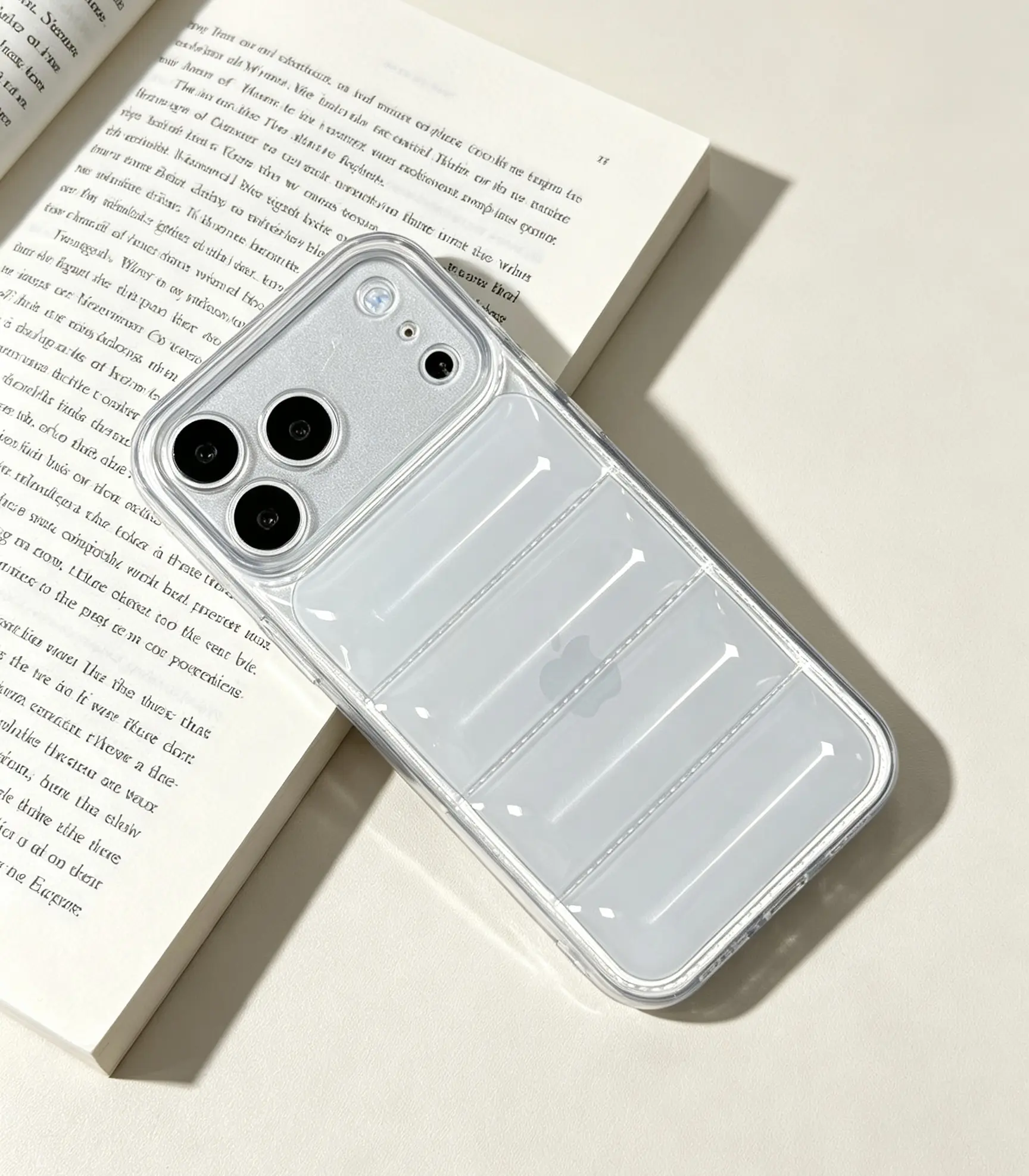Fashion Clear Padded Puffer Phone Case, Transparent 3D Down Jacket Shape Shock Absorbing Protective Cover, Trendy Streetwear Clear Phone Case