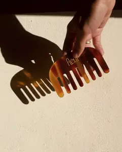 Fleur Handmade Wide Tooth Comb for Detangling - 100% Plant-Based Cellulose Acetate - Eco-Friendly & Durable - Unisex - Perfect for Anywhere Use - Effortless Detangling & Versatile Use