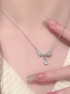 1Pcs Angel Wing Necklace,Women'S Wing Pendant Necklace Available, Featuring a Delicate And Stylish Angel Wing Design, Suitable for Everyday Wear, Parties, And Vacations, Dainty Necklaces, Angel Wings Pendant, Alloy Necklace