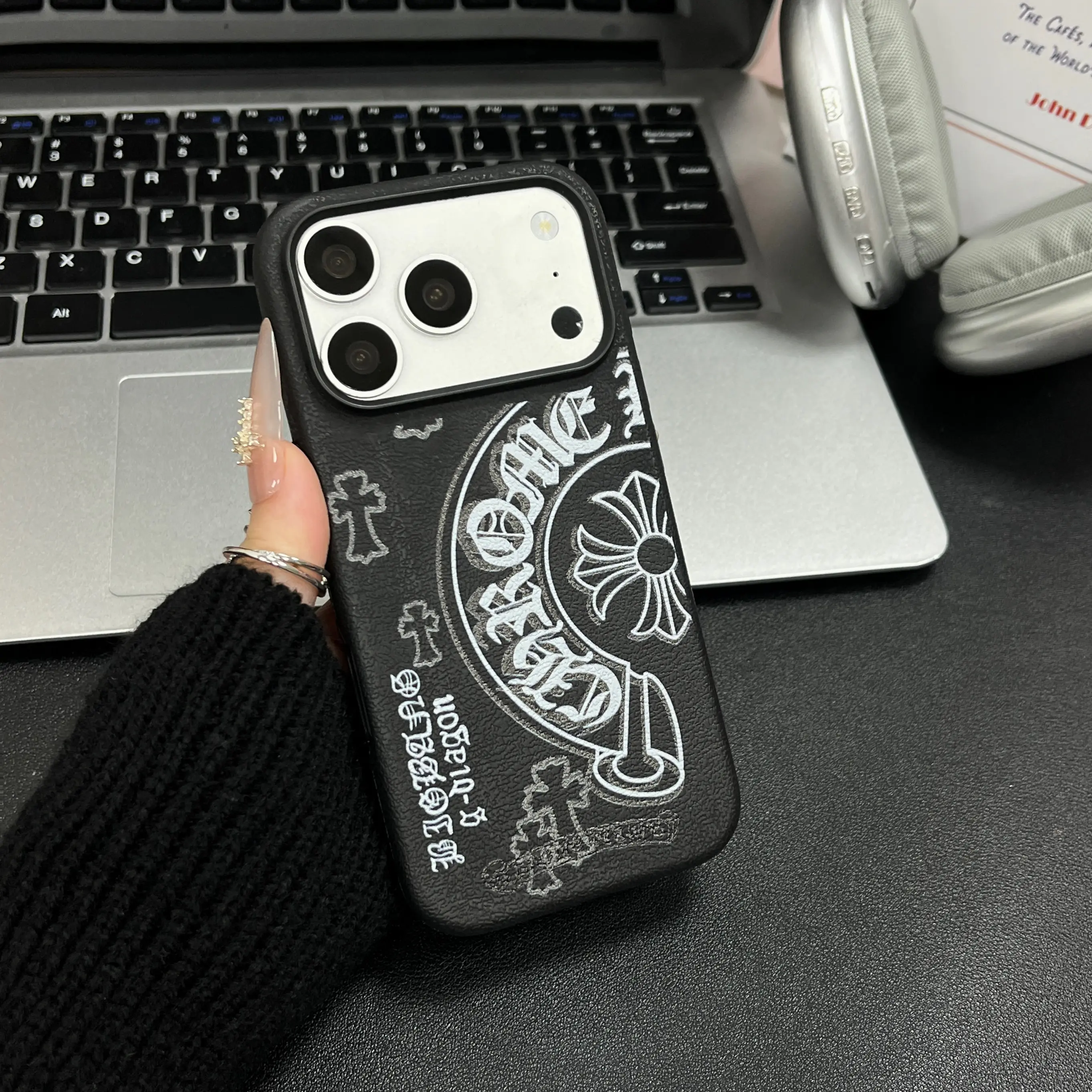 2026 Trendy Shockproof Cellphone Casing - Drop-Proof Protection, Soft Skin-Friendly Cover for iPhone 17,16,15,14,13 - Unisex Mobile Phone Accessories, Ideal Gift