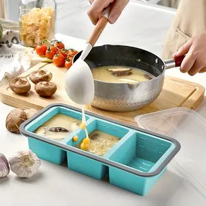 Food-grade silicone storage boxes, microwave and refrigerator safe, with dividers, airtight, dishwasher safe, perfect for food preparation and refrigerator organization.