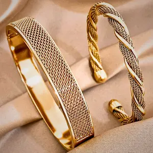 2-piece Women’s 18K Gold Plated Stainless Steel Bangle Set – Elegant Braided Twist Bracelets for Daily Wear & Special Occasions