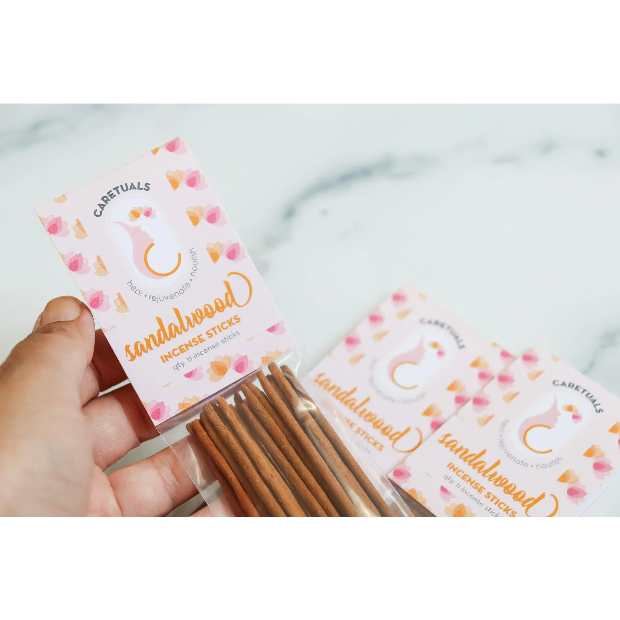 Caretuals Sandalwood Incense (25 sticks)