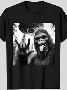 Funny Big Foot Monster Ufo Print Cotton Casual Fitted Long T-Shirt, Dark Gothic Pattern Short Sleeve, Home Wear Unique Design Round Neck Tee