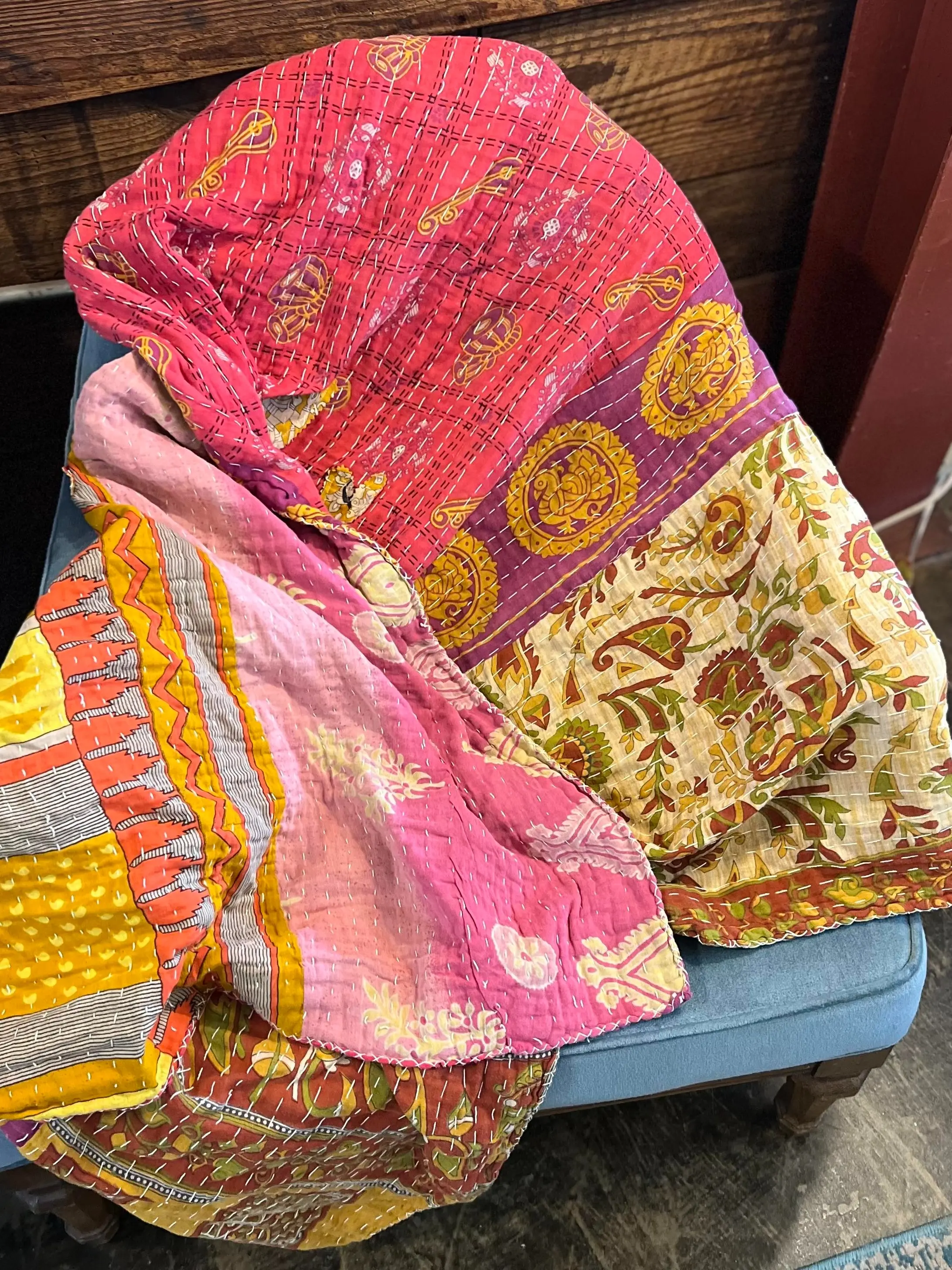 Vintage Handstiched Kantha Throw Vintage Handstiched Kantha Throw