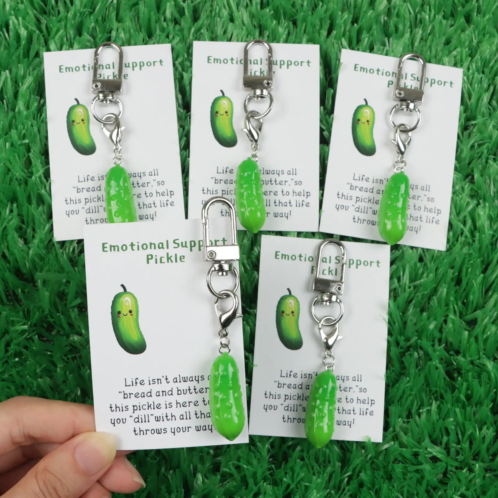 5pcs Emotional Support Pickle, Cute Resin Pickle Keychain Gift, Pocket Hug, Fashion Pickle Keychain Gift For Friends And Family, Keychain Kawaii, Keychain For Bags, Keychain Bag Pendant, Pickle Themed Keychains, Cute Keychain Accessory