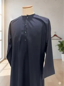 Men’s Classic Thobe – Premium Wash & Wear Fabric | Navy Blue