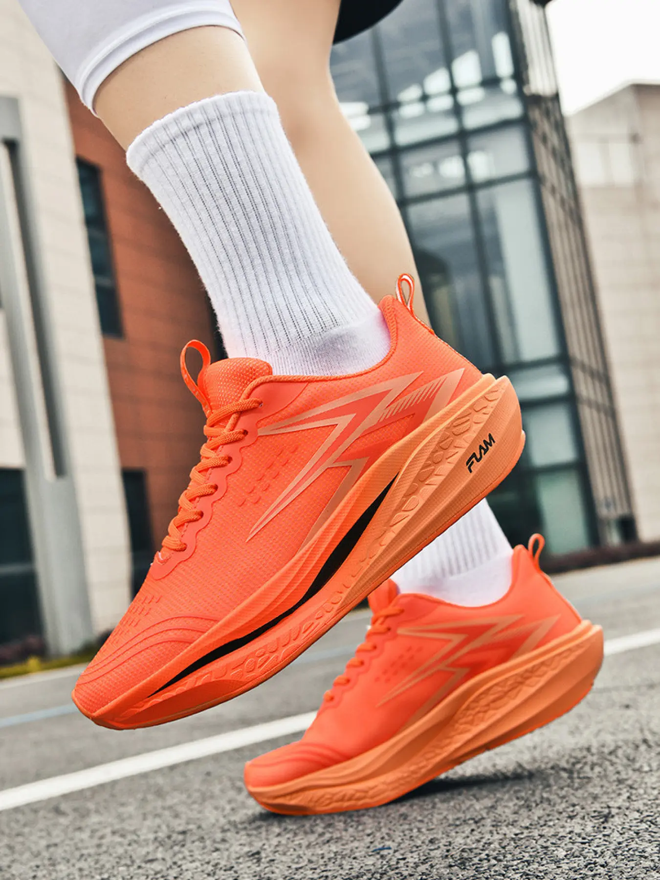 Speed Boost Carbon Plate Shoes | Soft Elastic Dual Density Midsole | Gradient Fashion Look | Teenager Long Distance Running