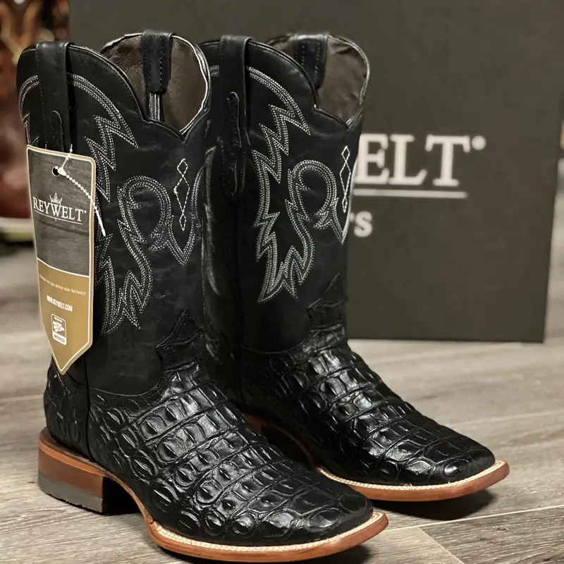 070 Lomo Embossed Black Color Botas Vaqueras de Mexico Western Boots Cowhide