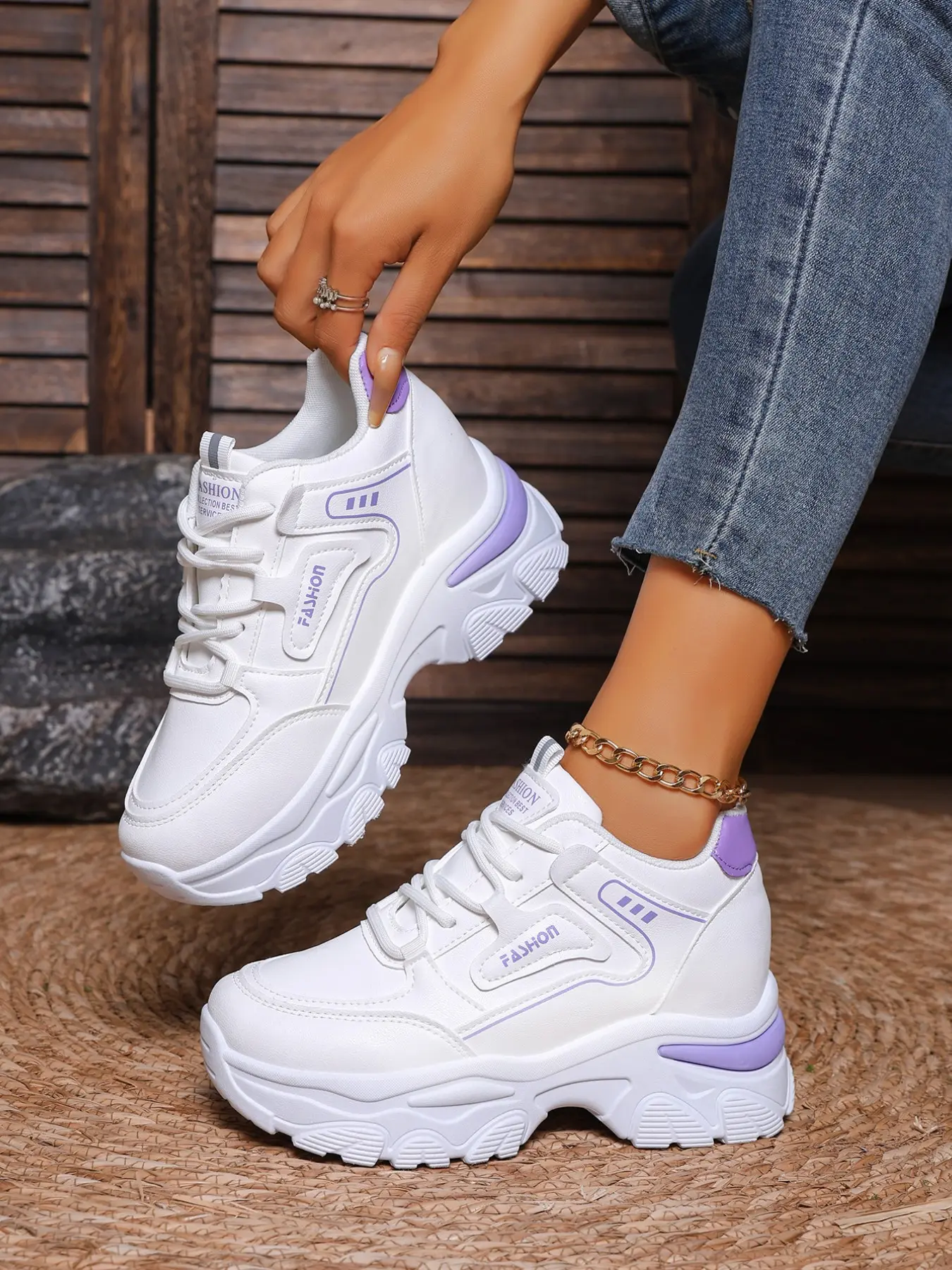 Lace-up sports dad shoes designed for women, Walking shoes, thick soled shoes, height-increasing white casual chunky heel shoes, comfortable lightweight wedge sneakers, breathable durable, suitable for school, travel, dating