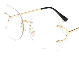 Clear Fashion Oversized Vintage Mique Glasses