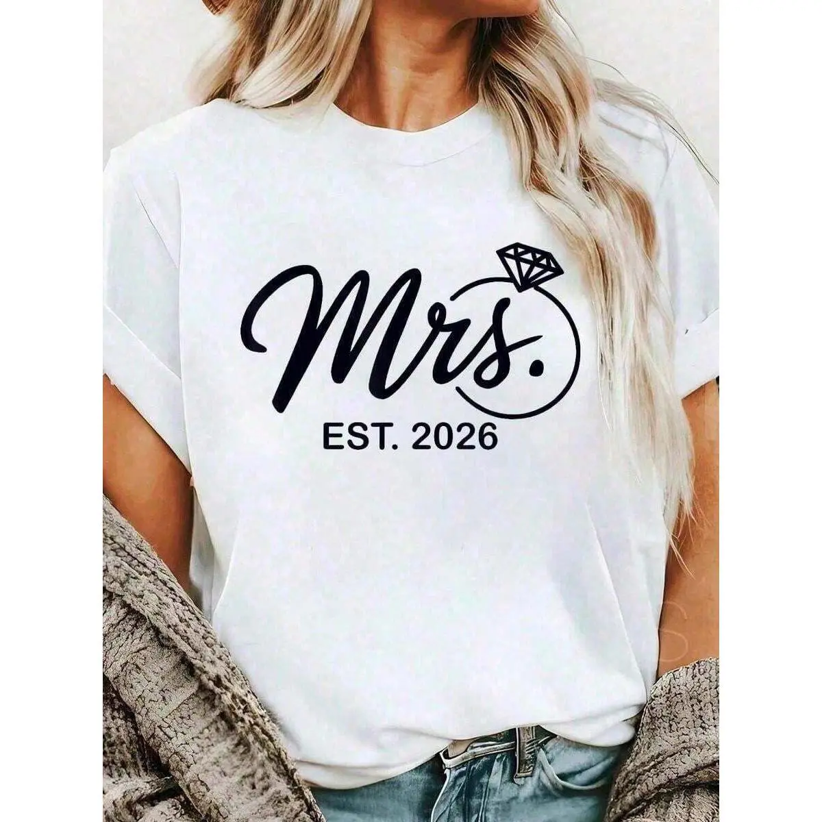 Women's 100% Cotton Oversized Short-Sleeve T-Shirt - Mrs. EST. 2026 Diamond Ring Graphic, Happy Birthday Gift, Bridal Streetwear Top, Premium Women's Clothes