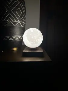 Levitating Moon lamp / night light