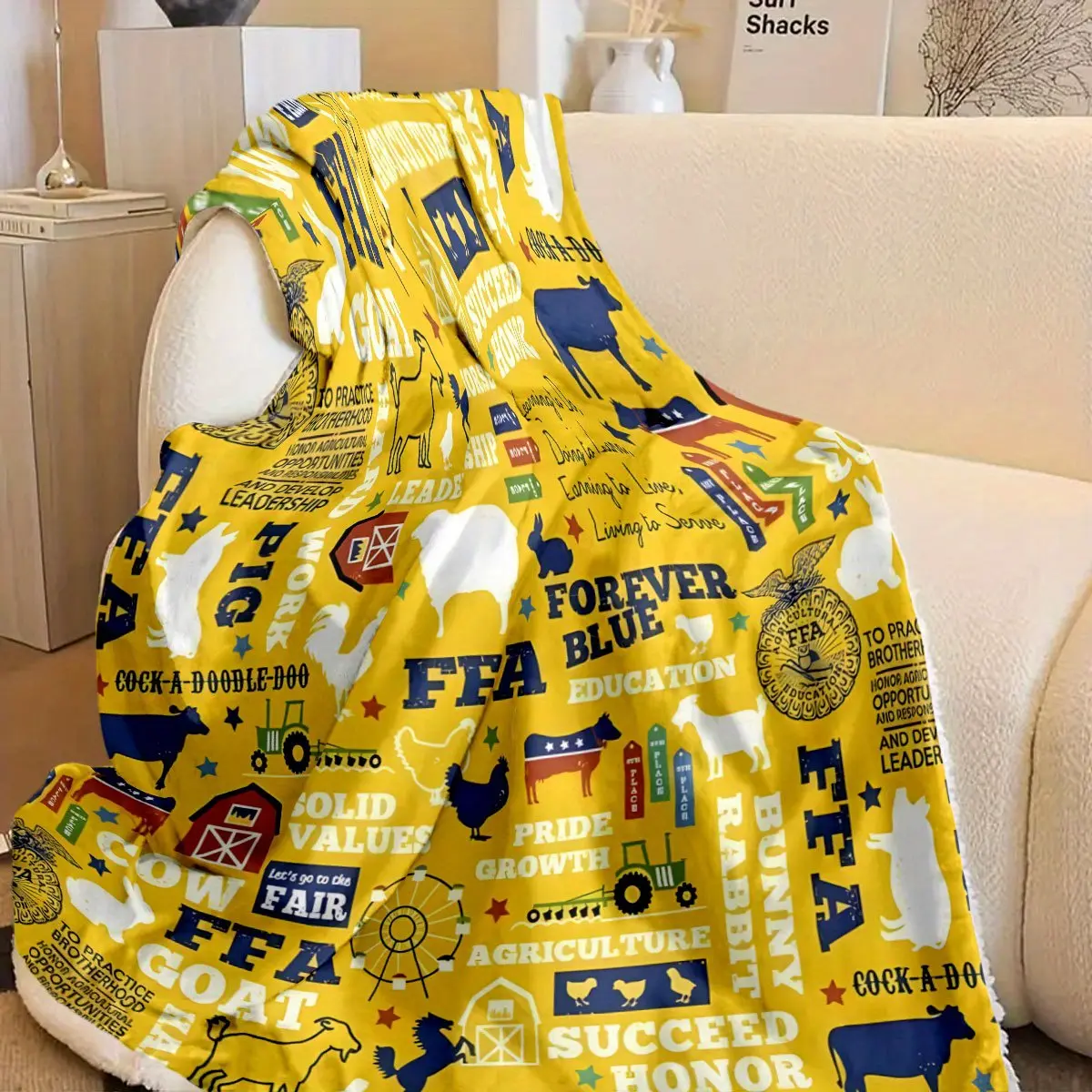 Machine Washable Easy-Care Throw Blanket - FFA Farm & Agriculture Design Polyester Knit Flannel (280GSM), Features Cows, Horses, Goats & Barns, Ideal for Travel & Bedroom Decor, Travel-Size Durable Blankets for Bedroom, Throw Blankets