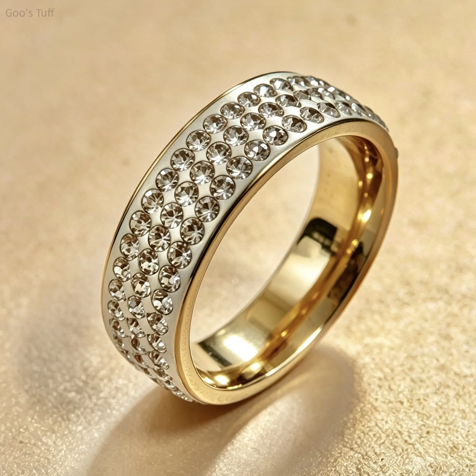 Couple's Metal Band Ring - European & Korean Trending Costume Jewelry, 3-Row Rhinestone Curved, Unique Versatile Stackable Accessory for Dating, Wedding