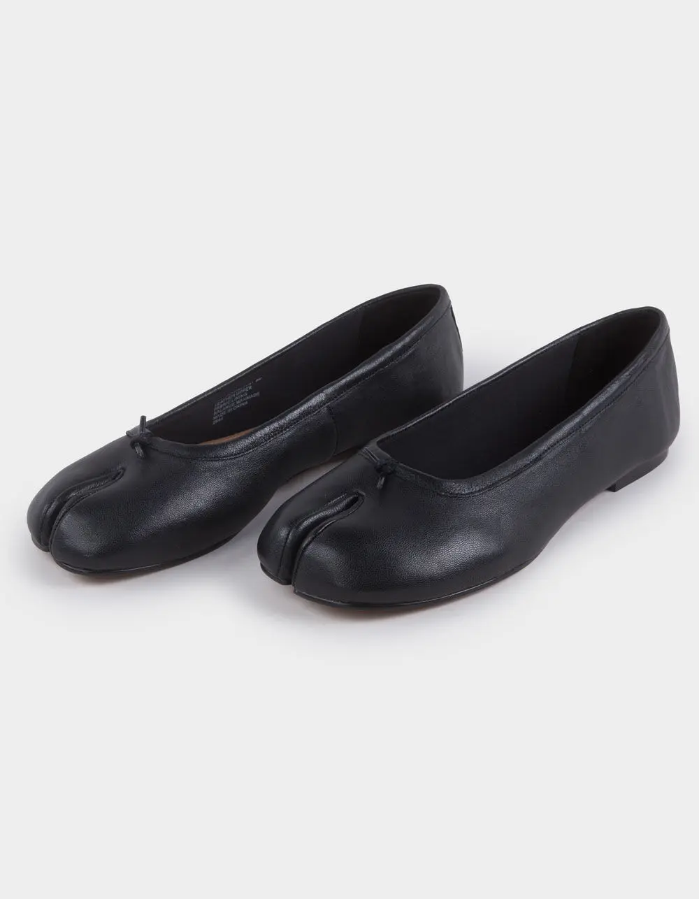 STEVE MADDEN Calico Tabi Womens Split Toe Ballet Flats